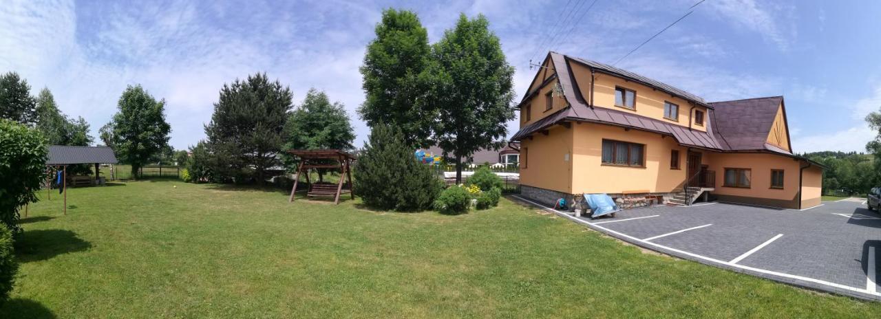 Brzoskwiniowy Dom
