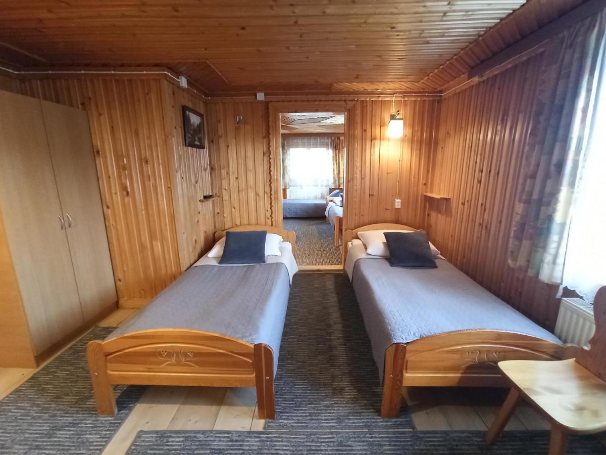 Brzoskwiniowy Dom Privatunterkunft Banska Nizna